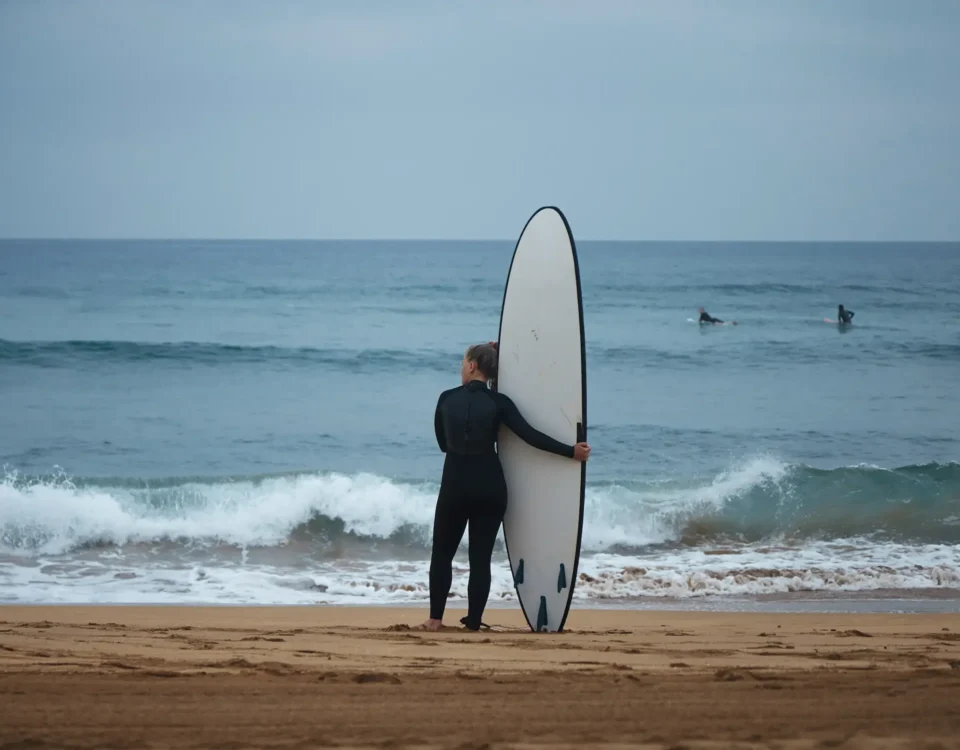 Las mejores playas para surfear en Cantabria